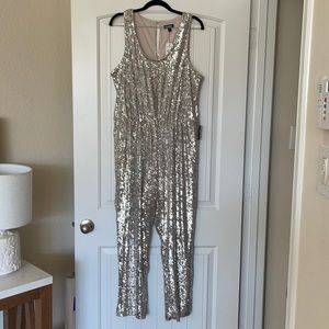 ✨H O L I D A Y Sequin Stunner!✨